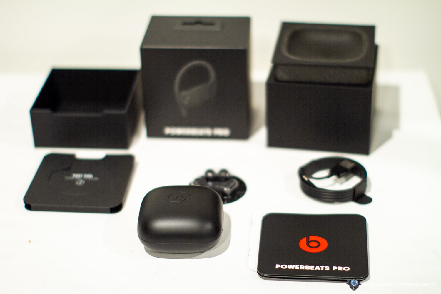 powerbeats pro what's in the box