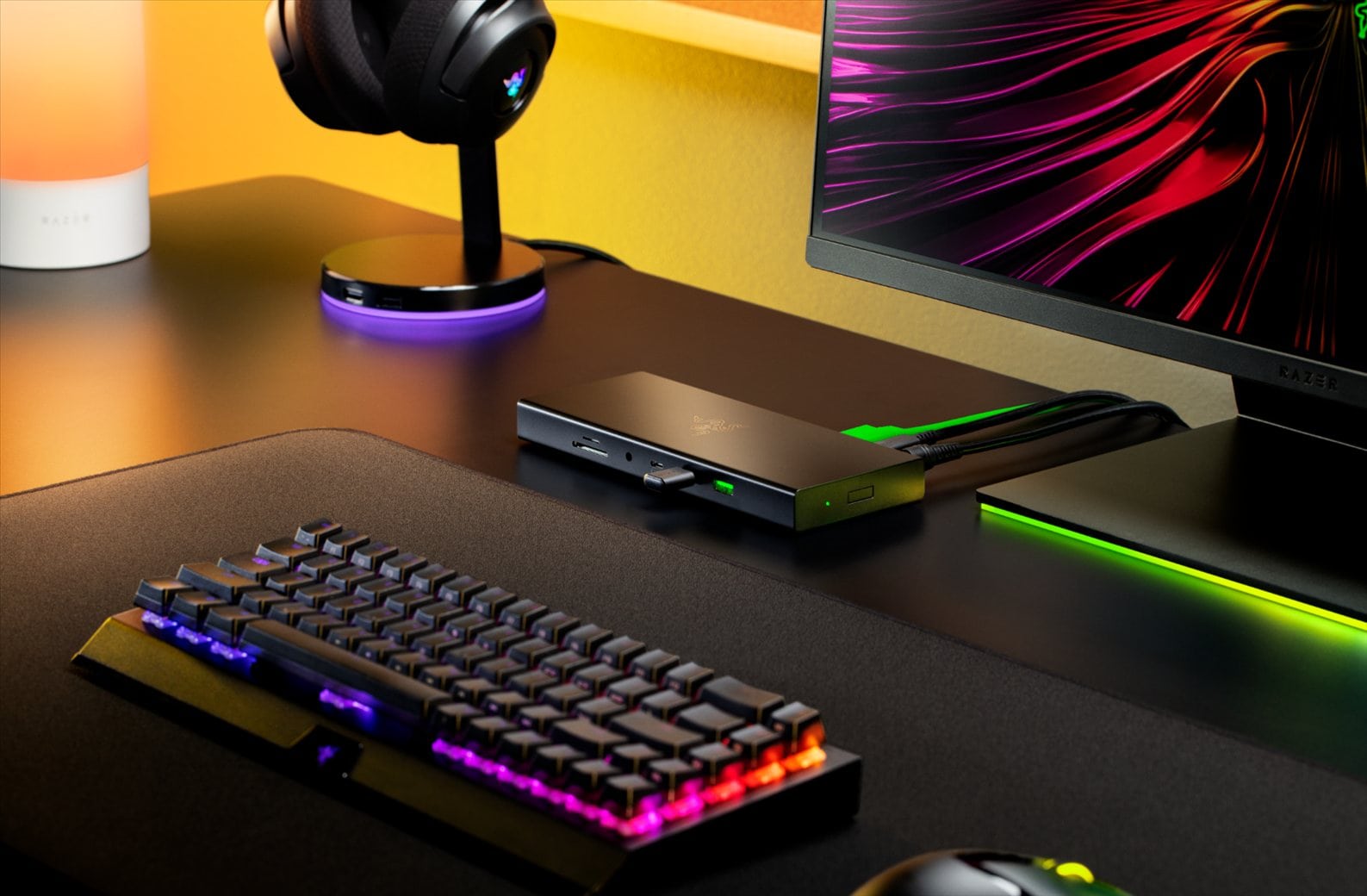 Razer USB 4 Dock